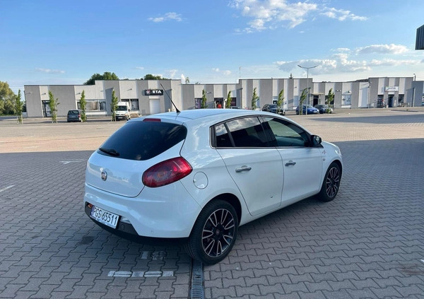 Fiat Bravo cena 23900 przebieg: 157561, rok produkcji 2014 z Gostyń małe 121